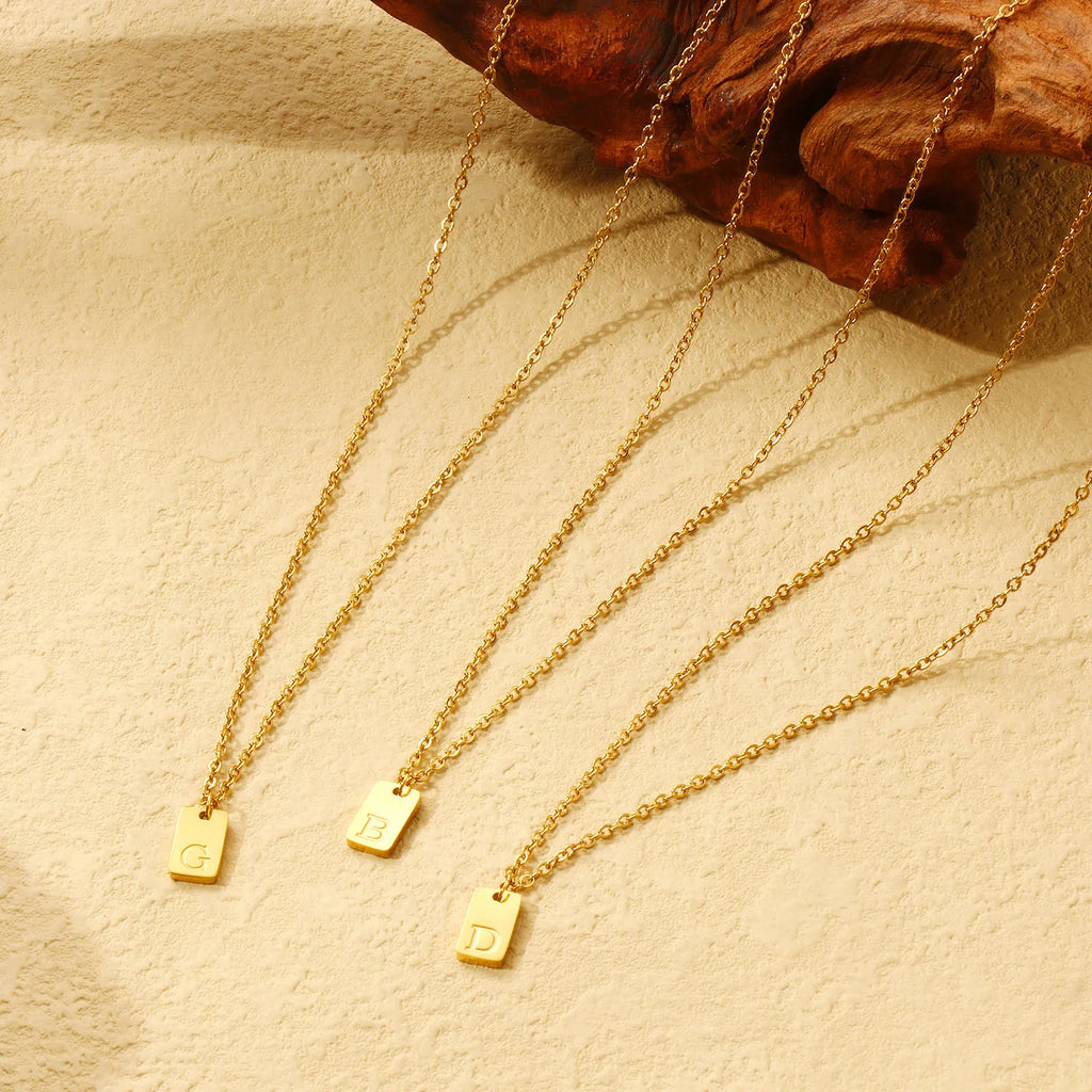 Exquisite Necklace 18K Gold Plated 304 Stainless Steel Capital Alphabet Initial Letter Message " A-Z " Pendant Necklace Unisex